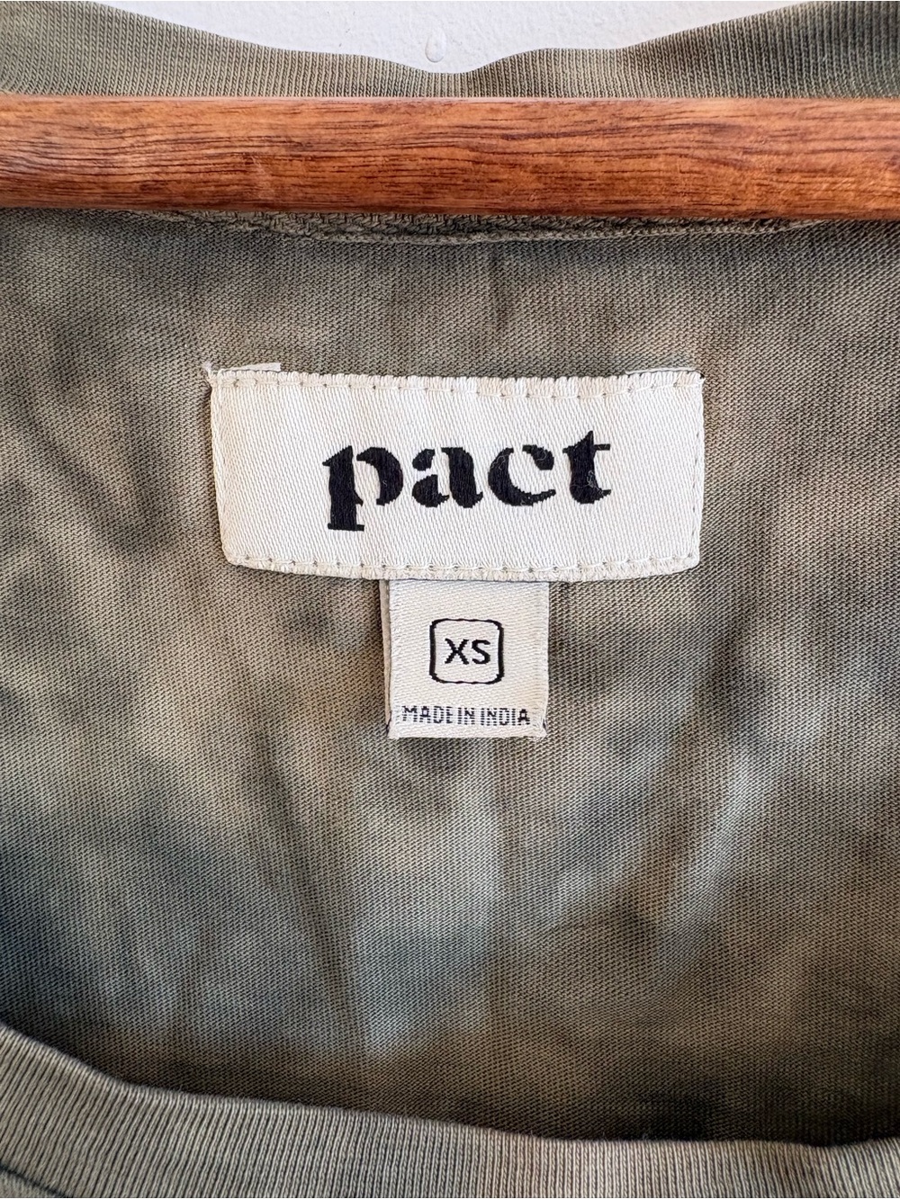 PACT Olive Green Tie-Dye Scoop Neck Organic Cotton Short Sleeve T-shirt XS - Picture 3 of 8